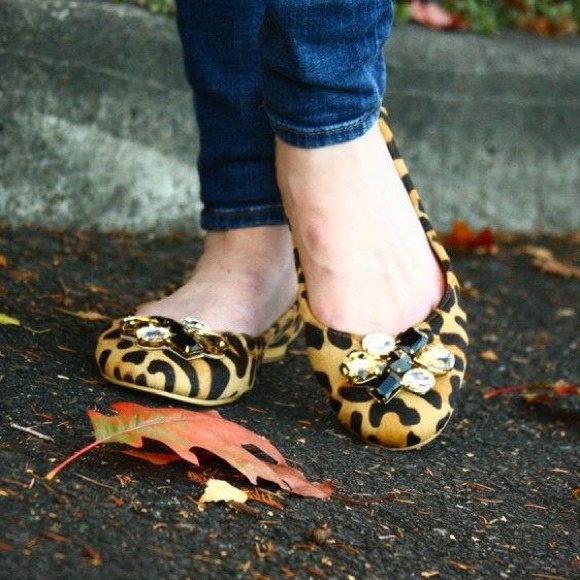 dune leopard flats
